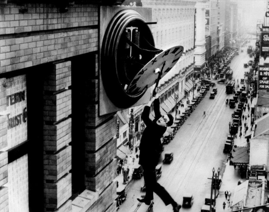 Harold Lloyd in "Safety last!" (1923)
